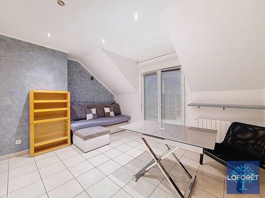 Appartement à louer 620 € 2 pièces 1 chambre 32 m² Étage 2/2 Pussay 91740