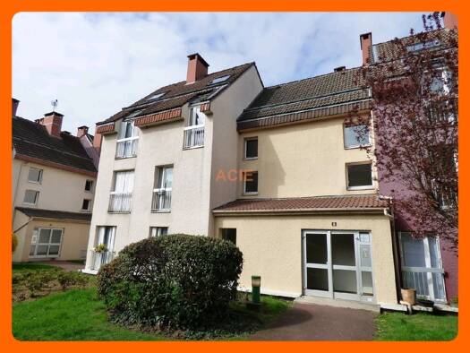 Appartement à louer 693 € 1 pièce 29 m² RDC Roissy-en-France 95700