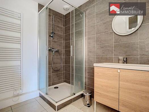 Appartement à louer 686 € 3 pièces 2 chambres 68 m² Étage 3/3 Centre Ville Tournus 71700