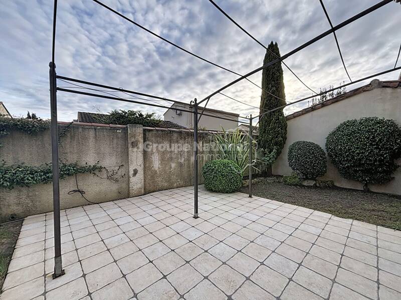 Maison à louer, 73m², NOVES
