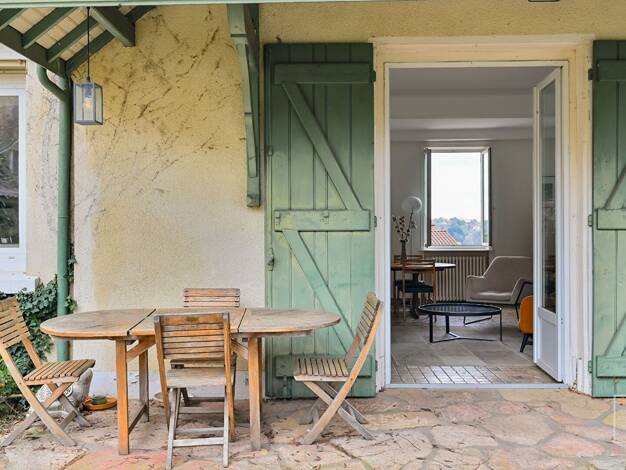 Maison à vendre 840 000 € 7 pièces 3 chambres 214 m² 920 m² de terrain Ouest Saint-Cyr-au-Mont-d'Or 69450