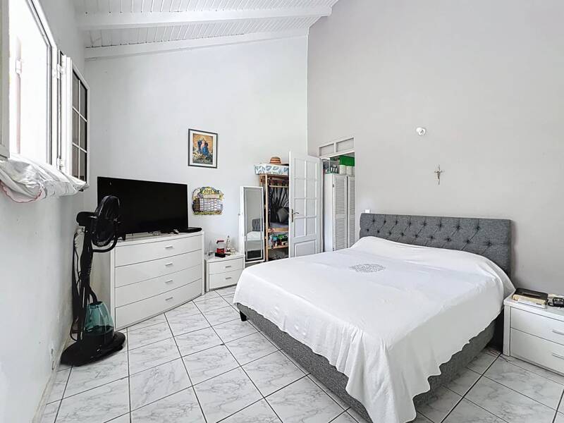 Maison à vendre, 247m², LAMENTIN