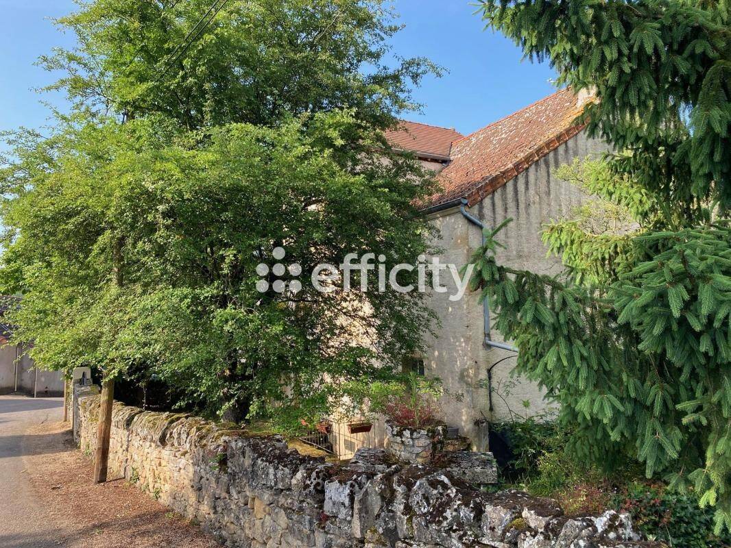 Maison à vendre, 128m², OUROUX SOUS LE BOIS SAINTE MARIE