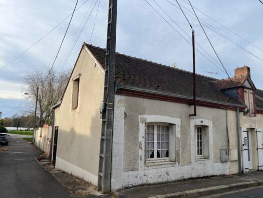 Maison de plain-pied à vendre 49 450 € 2 pièces 1 chambre 40 m² Coullons 45720