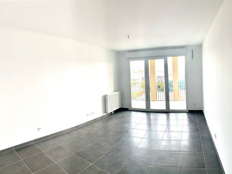 Maison à louer, 41m², MARSEILLE 3E