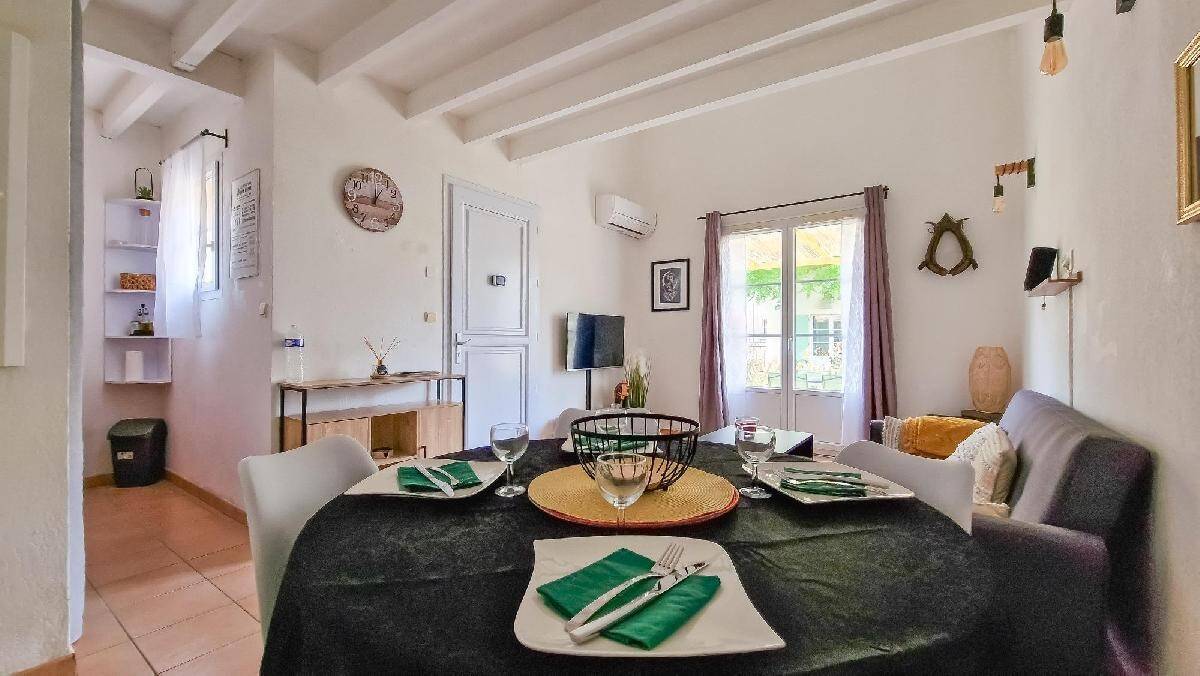 Maison à vendre, 45m², GALLARGUES LE MONTUEUX