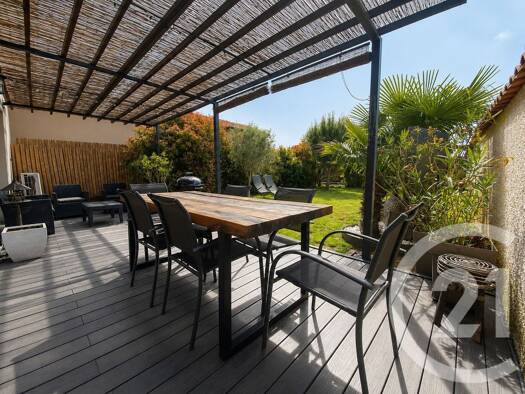Maison à vendre 440 000 € 4 pièces 3 chambres 97 m² 225 m² de terrain Genas 69740