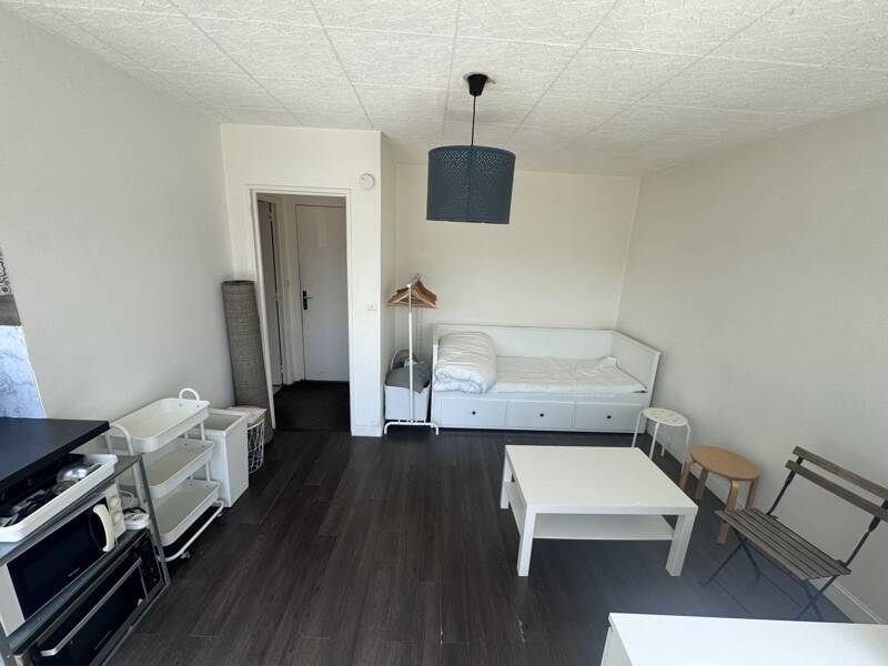 Maison à louer, 21m², COURBEVOIE