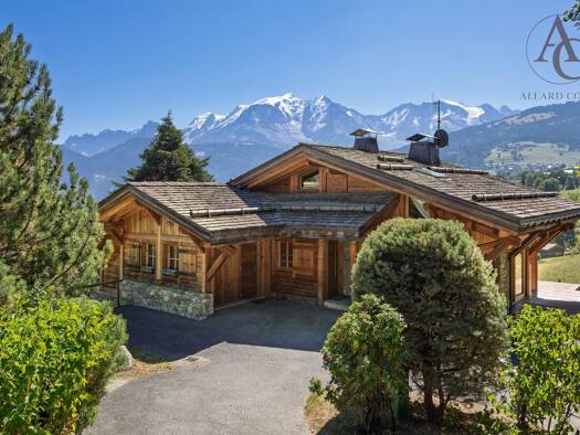 Chalet à vendre 2 950 000 € 6 pièces 5 chambres 205,8 m² 800 m² de terrain Centre-Village Combloux 74920