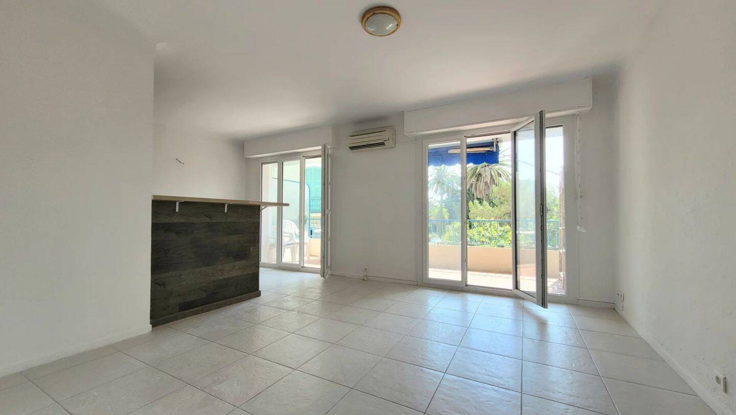 Maison à louer, 34m², CANNES