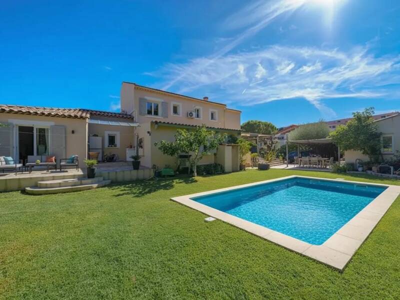 Maison à vendre, 350m², LA VALETTE DU VAR