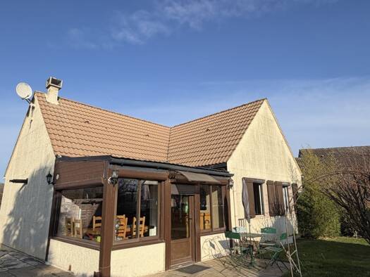 Maison de plain-pied à vendre 299 000 € 4 pièces 3 chambres 91 m² 530 m² de terrain Varreddes 77910