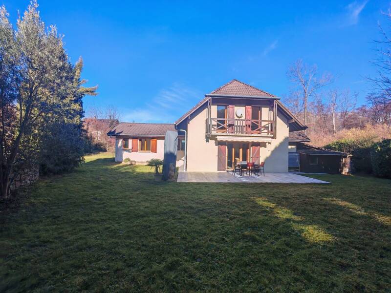 Maison à vendre, 186m², CHALLES LES EAUX