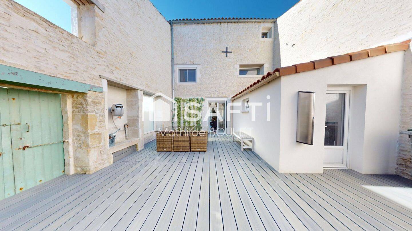 Maison à vendre, 115m², SURGERES