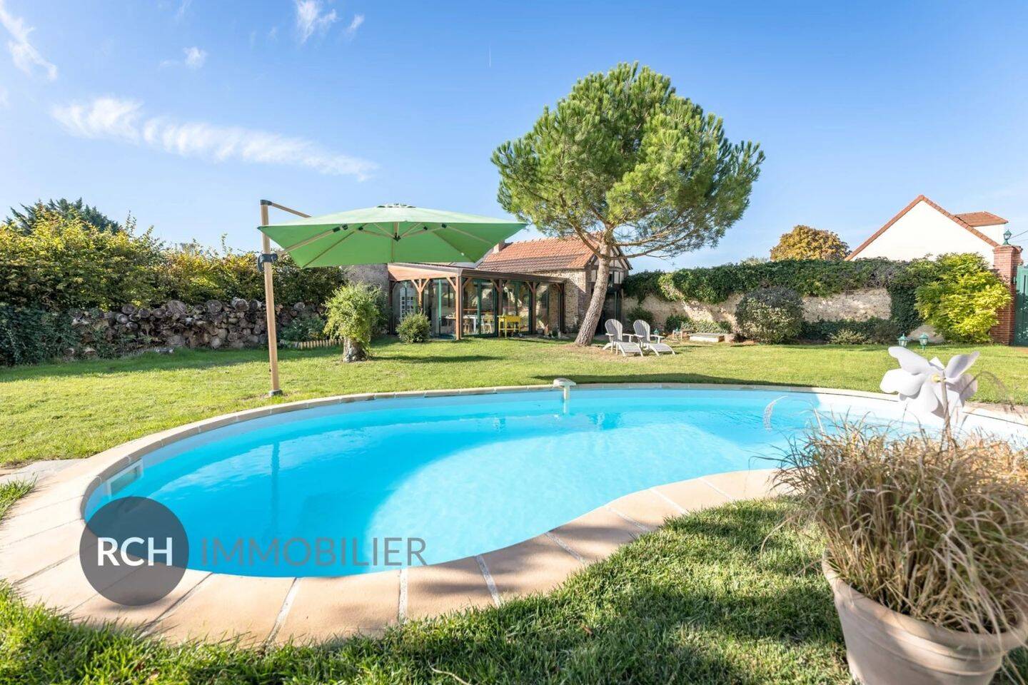 Maison à vendre, 200m², HOUDAN