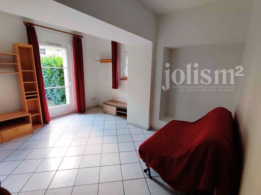 Appartement à louer 729 € 2 pièces 1 chambre 35,9 m² RDC/2 La Plaine Sassenage 38360