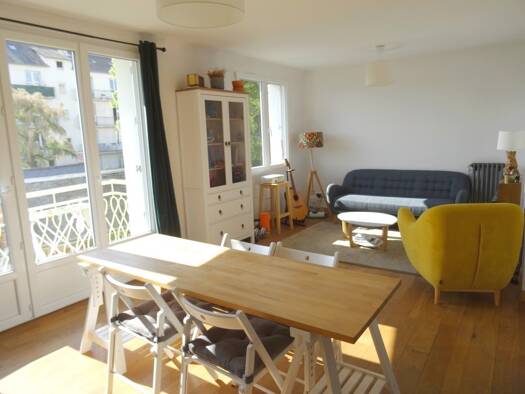 Appartement à louer 990 € 3 pièces 2 chambres 61 m² 1er étage Atalante Beaulieu Rennes 35700