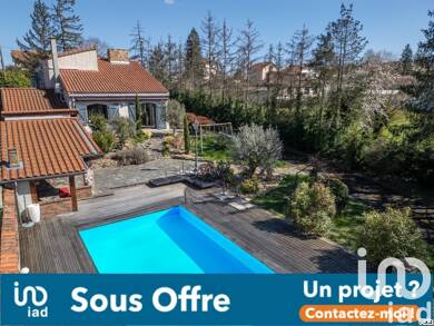 Maison à vendre 350 000 € 5 pièces 4 chambres 169 m² 2 988 m² de terrain Sainte-Florine 43250