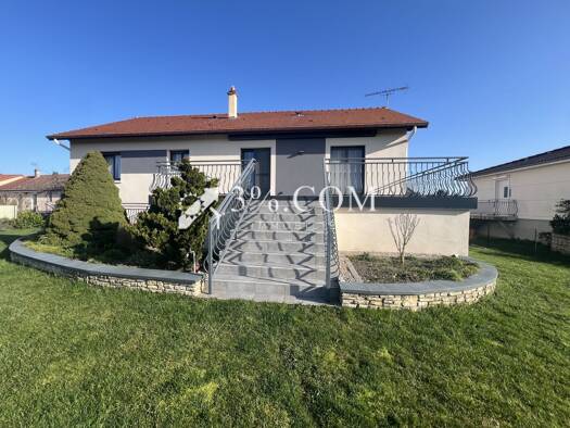 Maison de plain-pied à vendre 360 000 € 6 pièces 3 chambres 150 m² 1 900 m² de terrain Hériménil 54300