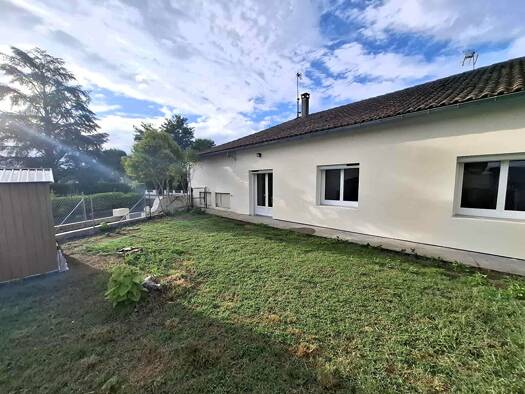 Maison à vendre 298 000 € 8 pièces 6 chambres 171 m² 500 m² de terrain Villeneuve-de-Marsan 40190