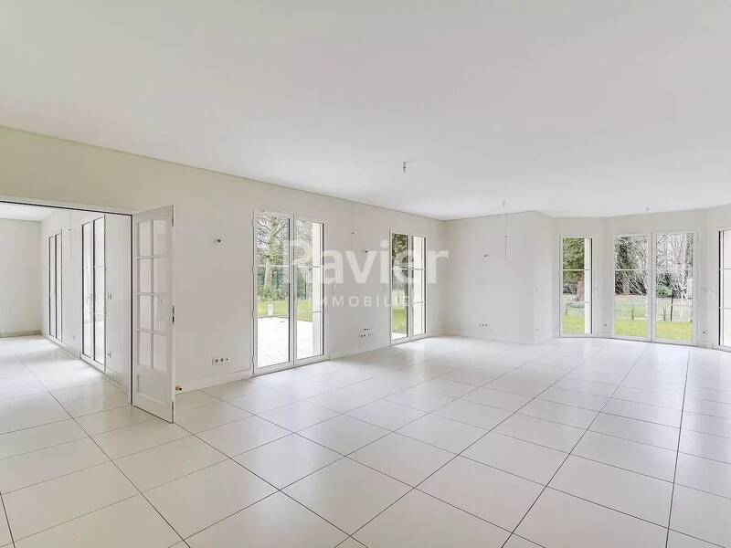 Maison à louer, 269m², LA CELLE SAINT CLOUD