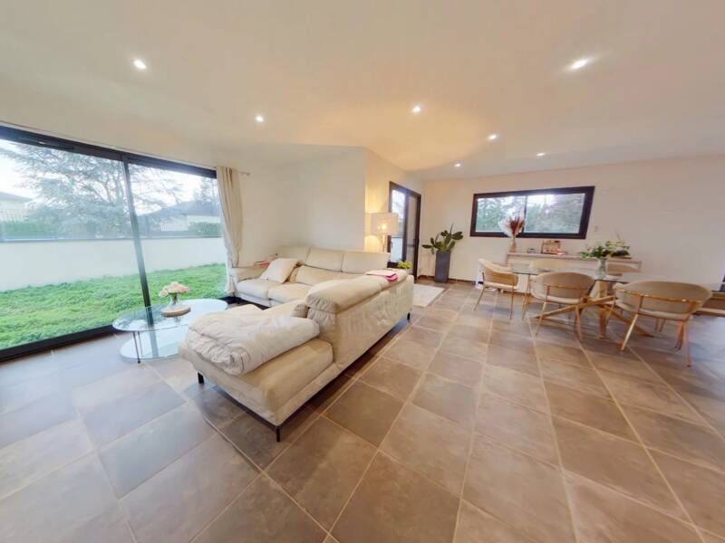 Maison à louer, 112m², MONTROND LES BAINS