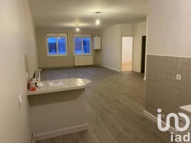 Appartement à vendre 92 000 € 5 pièces 3 chambres 94 m² Étage 1/2 Centre Ville Saint-Quentin 02100