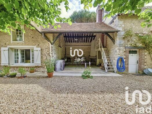 Maison à vendre 439 000 € 8 pièces 4 chambres 180 m² 2 053 m² de terrain Pacy-sur-Eure 27120