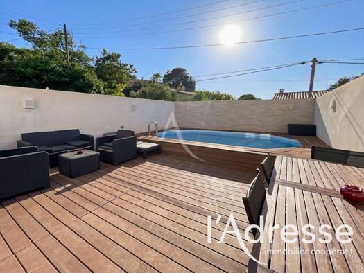 Maison à vendre 420 000 € 4 pièces 3 chambres 86 m² Saint Loup Marseille 10ème arrondissement 13010