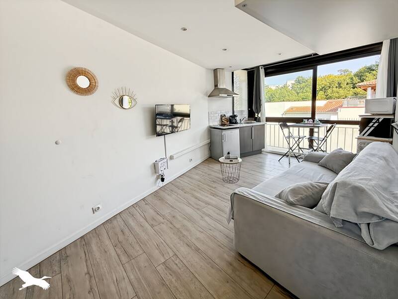 Maison à louer, 16m², MARSEILLE 8E