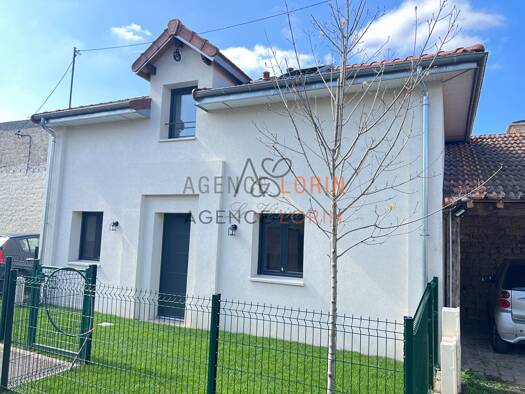 Maison à louer 1 500 € 3 pièces 2 chambres 54,6 m² 50 m² de terrain Montesson 78360