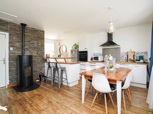 Maison à vendre 169 087 € 2 pièces 1 chambre 46 m² 719 m² de terrain Sud Veigné 37250