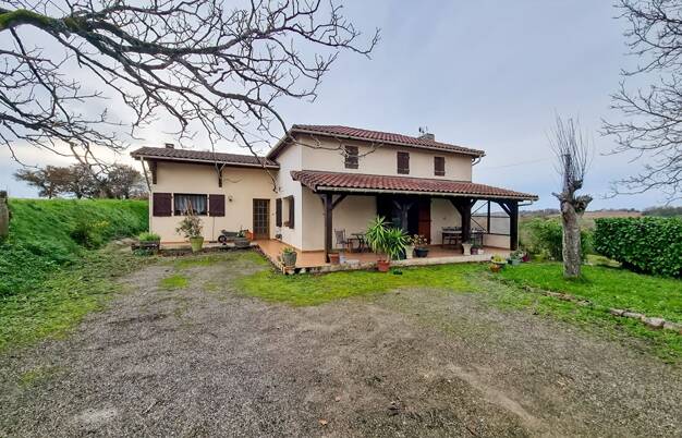Maison à vendre 131 000 € 5 pièces 4 chambres 154 m² 2 863 m² de terrain Audignon 40500