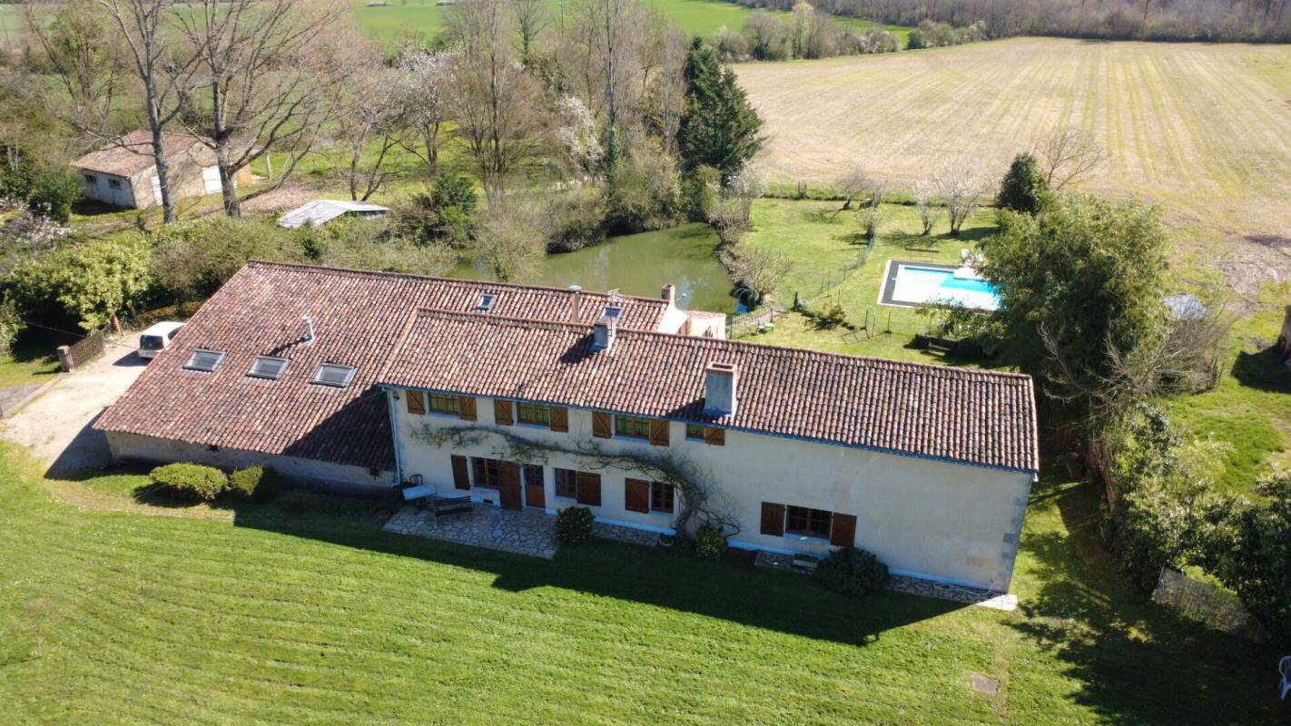 Maison à vendre, 317m², NOUAILLE MAUPERTUIS