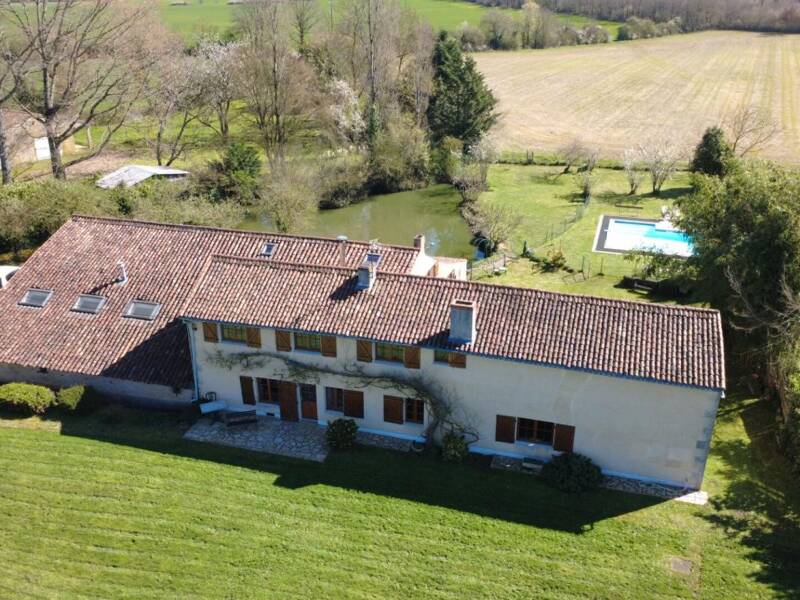 Maison à vendre, 317m², NOUAILLE MAUPERTUIS
