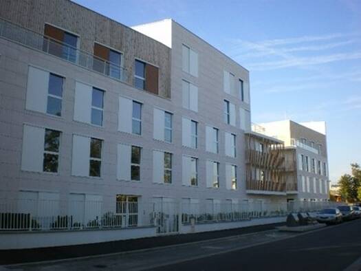 Appartement à louer 1 431 € 4 pièces 97,3 m² Étage 1/3 Pierre Au Pretre Orly 94310