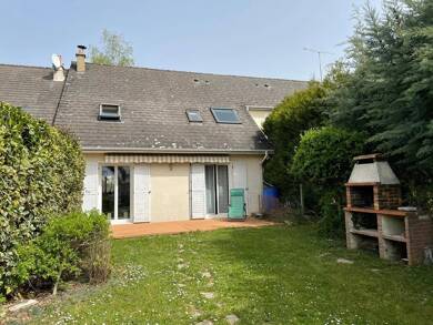 Maison à louer 950 € 4 pièces 3 chambres 90 m² disponible à partir du 29/07/2025 Monnaie 37380