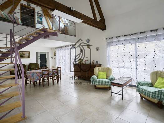 Maison à vendre 353 000 € 3 pièces 2 chambres 106,8 m² Hem 59510