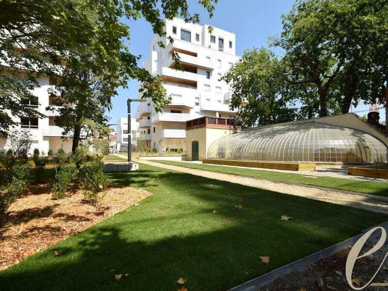 Maison à louer, 27m², LYON 8E