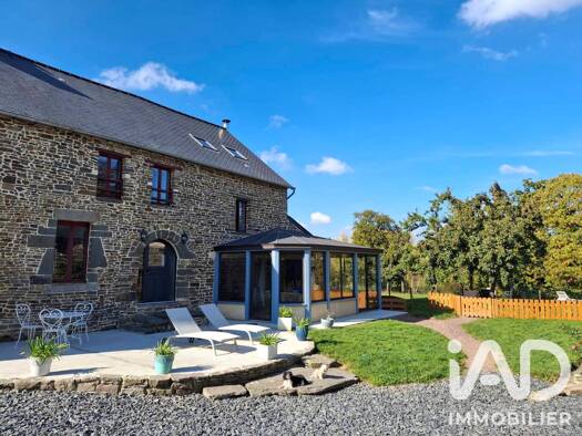 Maison à vendre 320 000 € 5 pièces 3 chambres 208 m² 34 463 m² de terrain Souleuvre en Bocage 14350