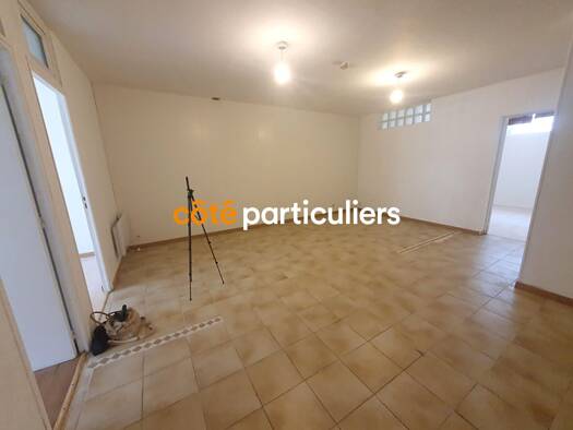 Espace bureau à vendre 147 000 € 82 m² de bureaux Ablon-sur-Seine 94480