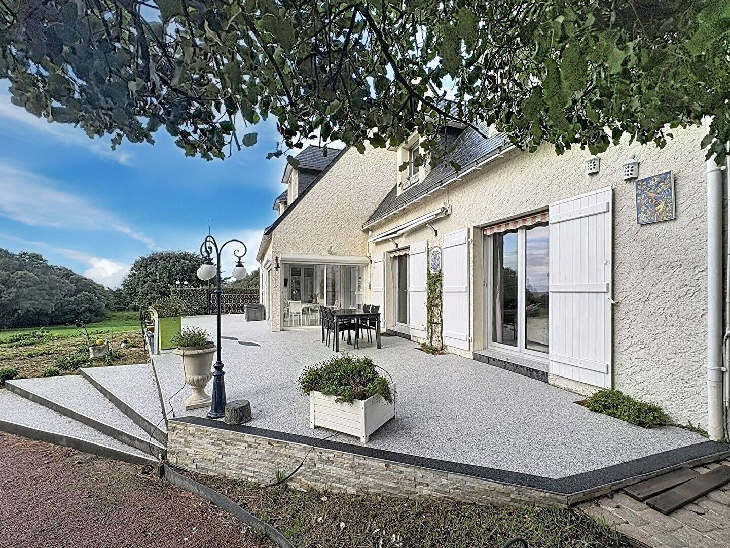 Maison à vendre, 198m², LE POULIGUEN