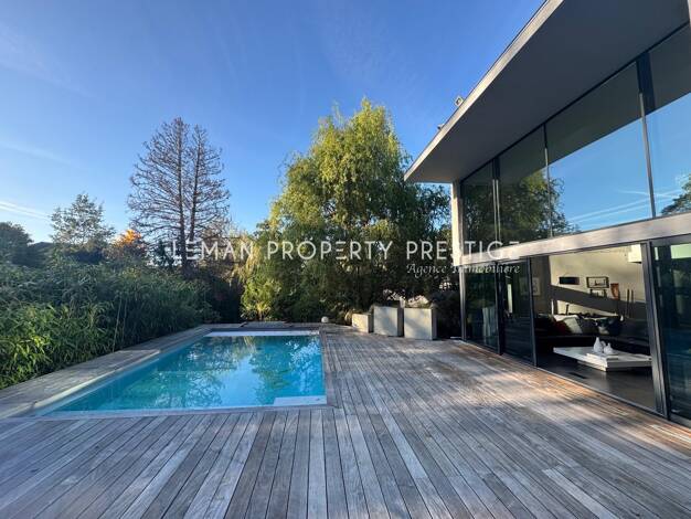 Villa à vendre 1 475 000 € 7 pièces 4 chambres 219 m² 2 080 m² de terrain Thonon les Bains 74200
