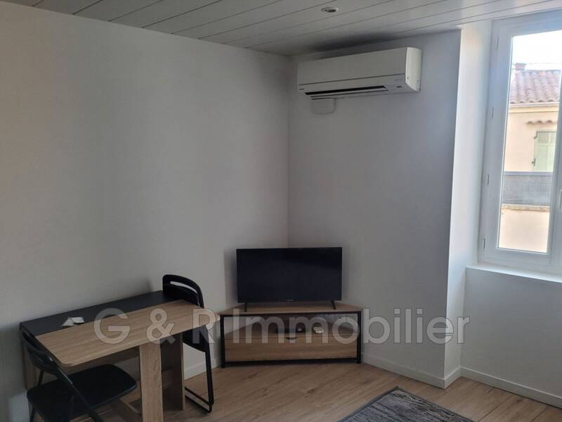 Maison à louer, 18m², CUGES LES PINS