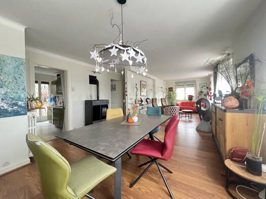 Maison à vendre 229 000 € 5 pièces 3 chambres 125 m² 2 250 m² de terrain Centre Ville Montbéliard 25200