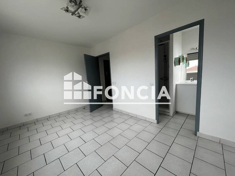 Maison à louer, 49m², JONZAC