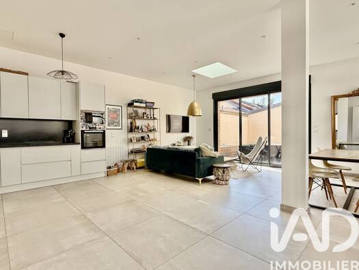 Appartement à vendre 799 000 € 5 pièces 4 chambres 111 m² RDC/1 Port sous la Lune Nogent-sur-Marne 94130