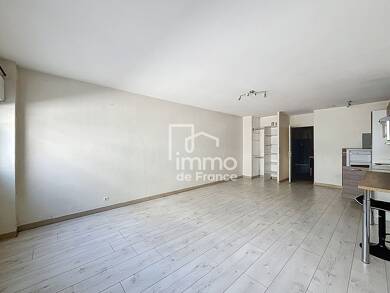 Appartement à vendre 45 000 € 1 pièce 34 m² RDC/2 Oyonnax 01100