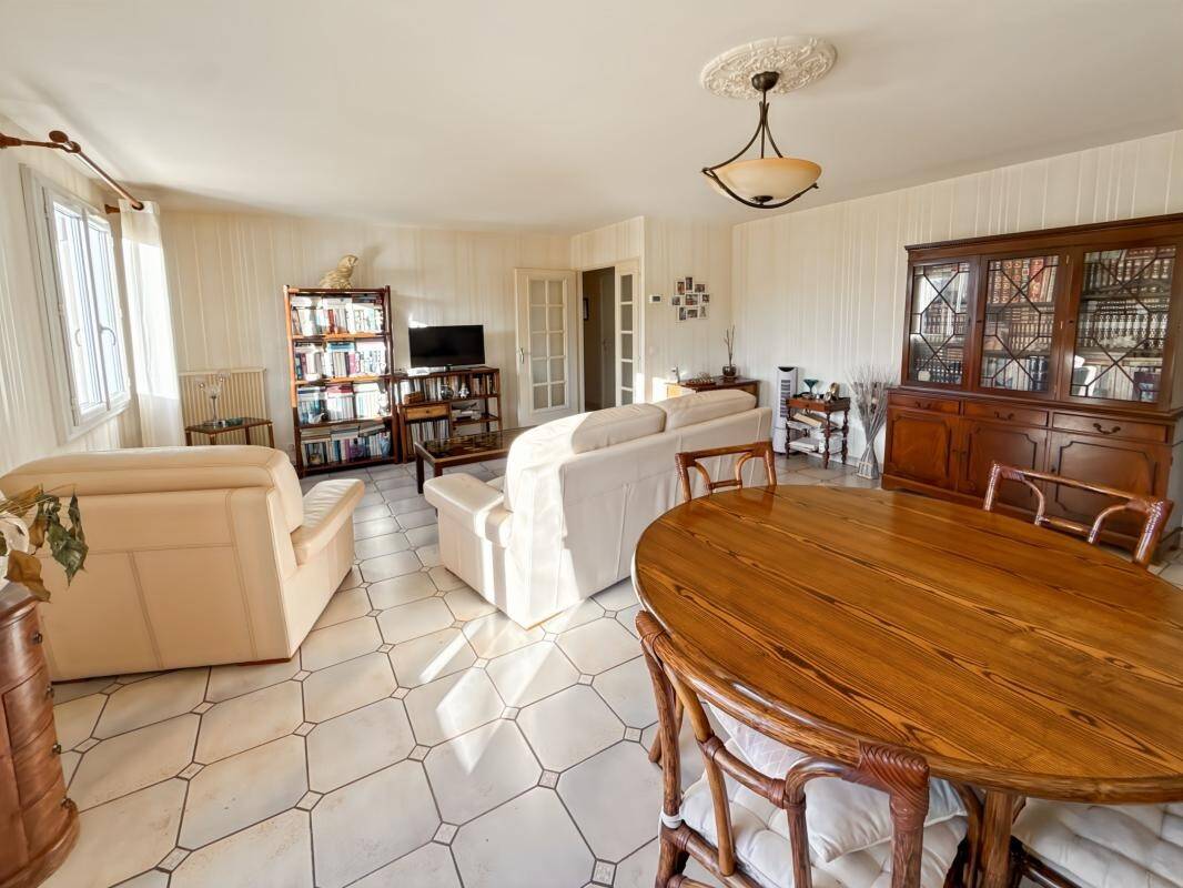 Maison à vendre, 101m², OLIVET