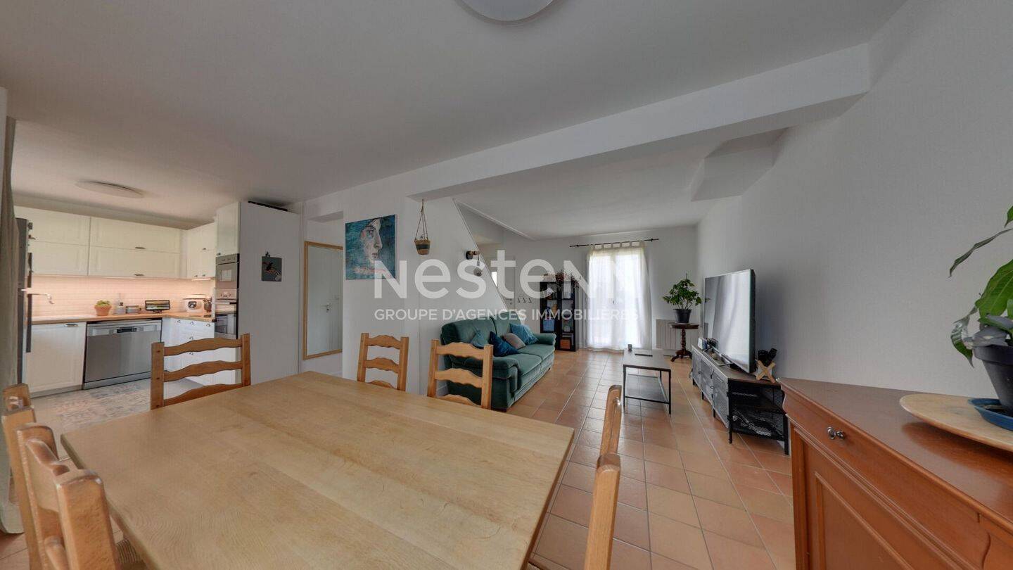 Maison à vendre, 93m², ROISSY EN BRIE